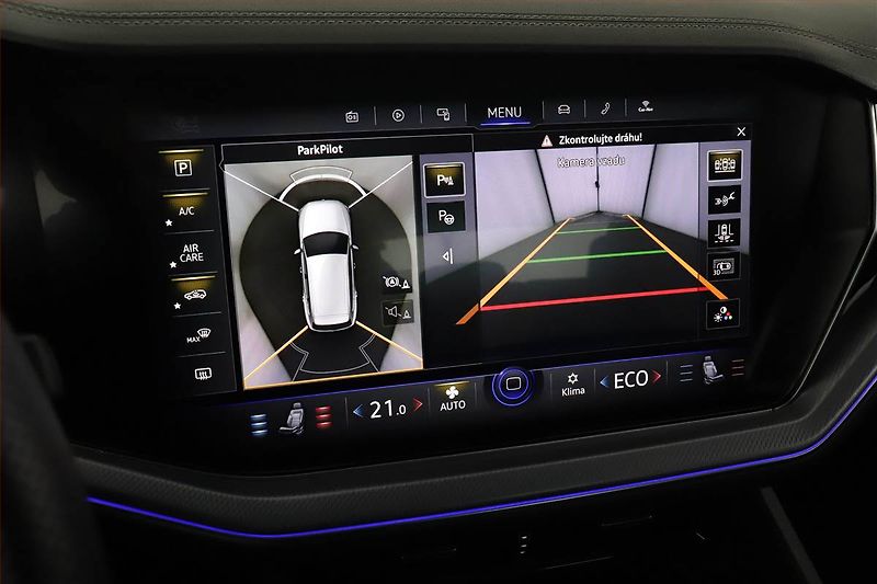 Volkswagen Touareg (2022) R eHybrid - fotka 10 z 22