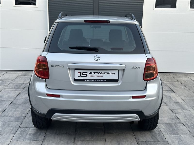 Suzuki SX4 1,9 DDiS 120PS  Outdoor Line 4 - fotka 8 z 47