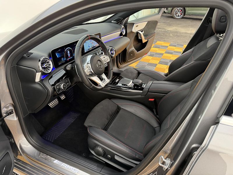 Mercedes-Benz Třídy A A35AMG*225kw*4x4*Panorama* - fotka 8 z 44
