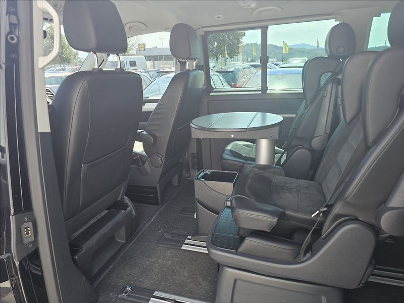 Volkswagen Multivan 2,0TDi 110KW 4X4 Highline - fotka 21 z 39