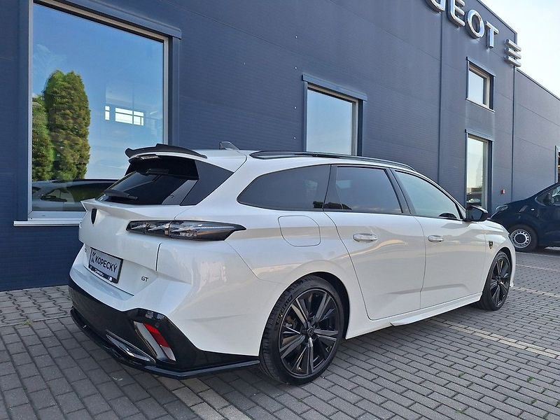 Peugeot 308 (2022) SW GT 1.5 BHDi 130 EAT8 - fotka 5 z 19
