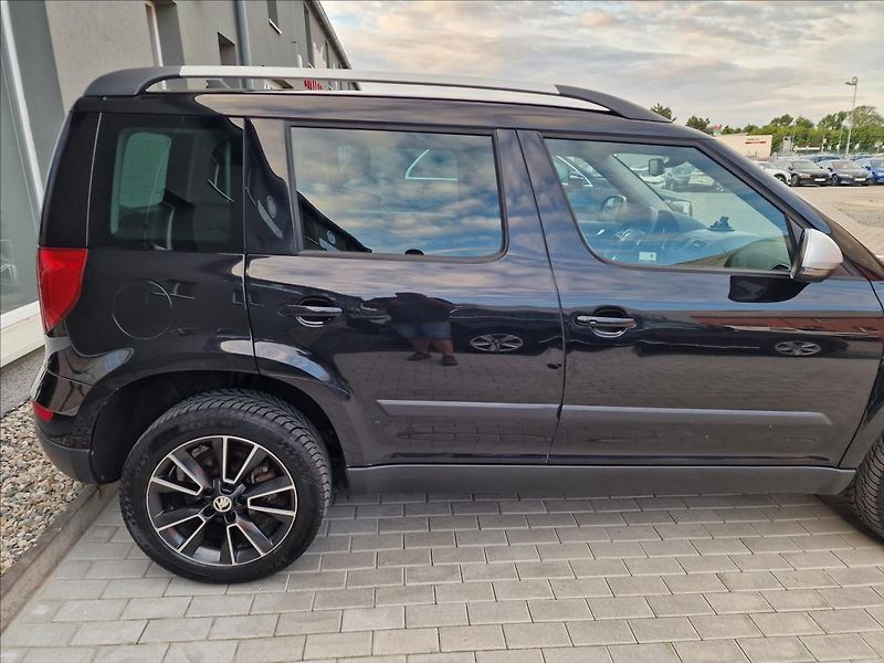 Škoda Yeti 2.0TDI 4x4 Style Outdoor, ČR - fotka 42 z 50