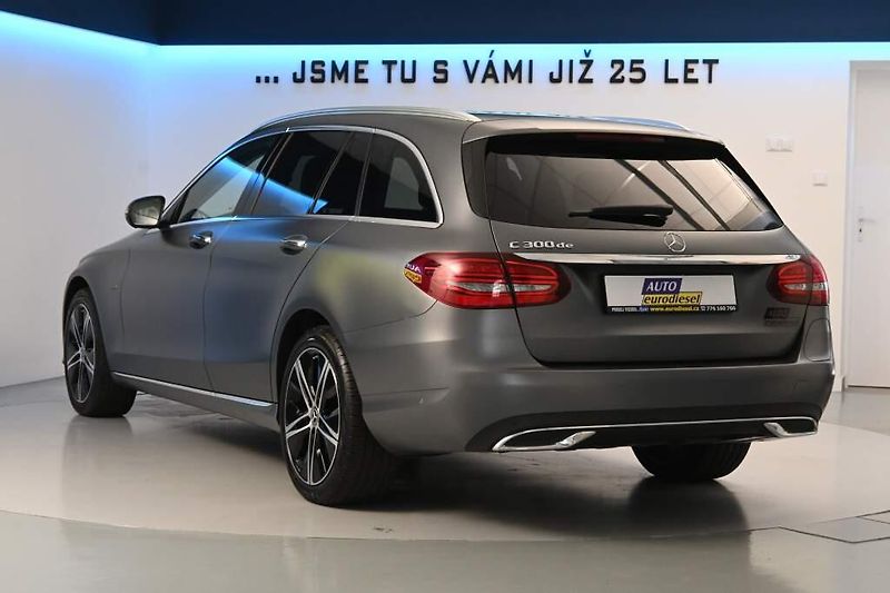 Mercedes-Benz Třídy C (2020) 2.0 300 DE T 9G-TRONIC LED 360 - fotka 7 z 47