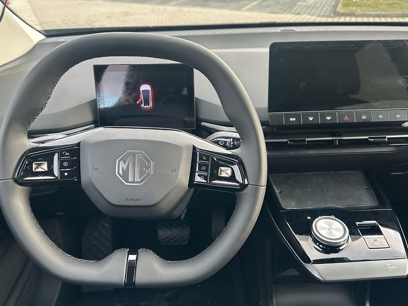 MG MG4 (2025) EXCLUSIVE 64 kWh *SPEC. AKCE - fotka 11 z 21