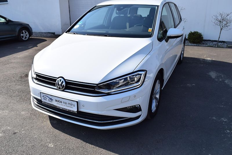 Volkswagen Golf Sportsvan (2020) 1.5TSI EVO 110kw DSG LED TAŽNÉ - fotka 2 z 48