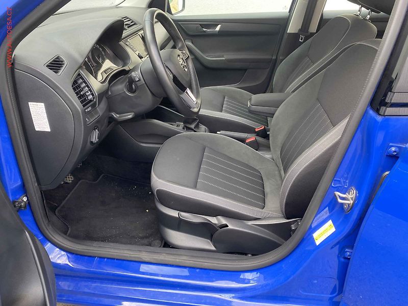 Škoda Fabia (2019) 1.0TSi, ČR, Style, LED - fotka 9 z 17