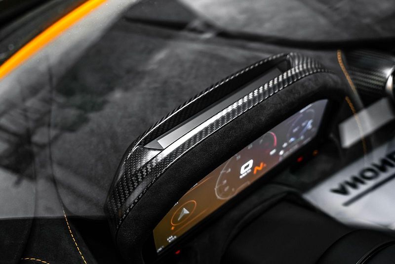 McLaren 765LT LIFT/B&W/MSO/CARBON/BREAKS - fotka 39 z 40
