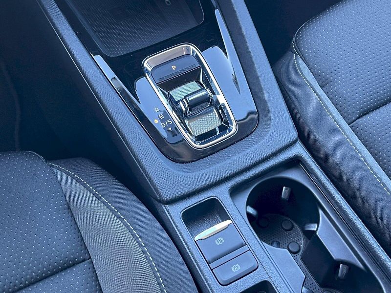 Škoda Octavia (2023) 2.0 TDI 110kW DSG Estate Ambit - fotka 12 z 35