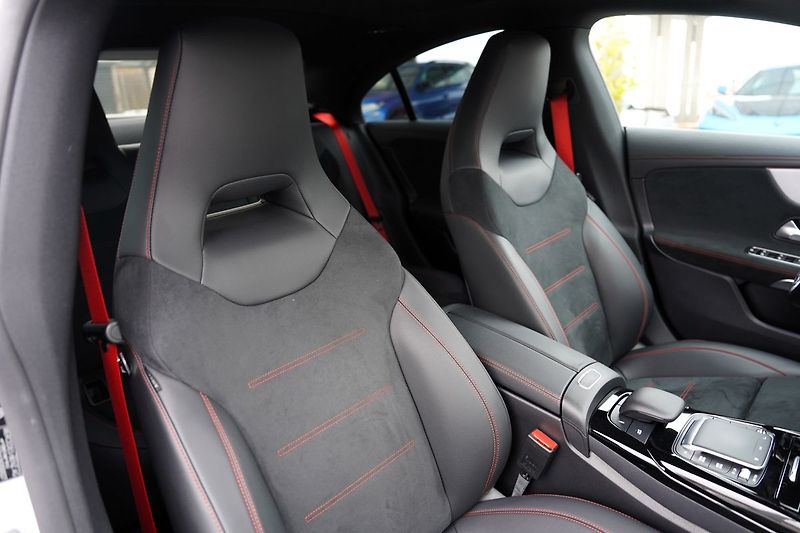 Mercedes-Benz CLA 45s AMG/4Matic+/Aero - fotka 28 z 50