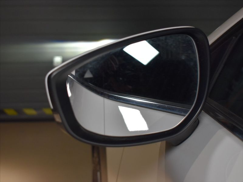 Mazda CX-30 2,0 Skyactiv-G BLIS,Headup - fotka 23 z 24