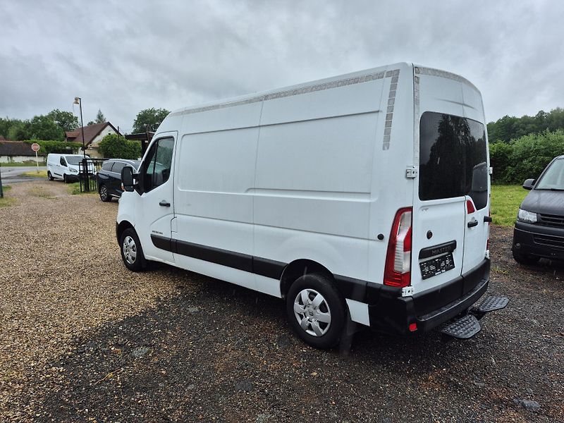 Renault Master (2015) 2.3Dci 135 L2H2 - fotka 9 z 24
