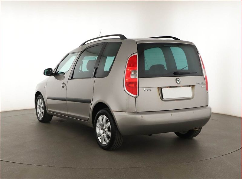 Škoda Roomster (2009) Style 1.6 16V, Serv.kniha - fotka 4 z 12
