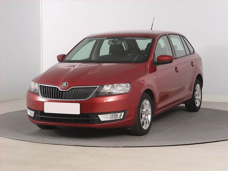 Škoda Rapid (2014) Spaceback 1.6 TDI, Navi - fotka 2 z 15