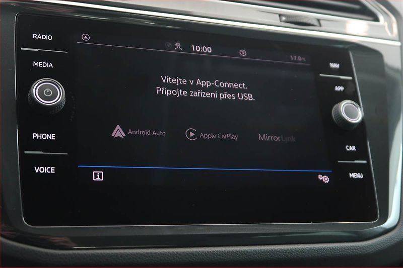 Volkswagen Tiguan (2020) 1.5 TSI - fotka 13 z 19