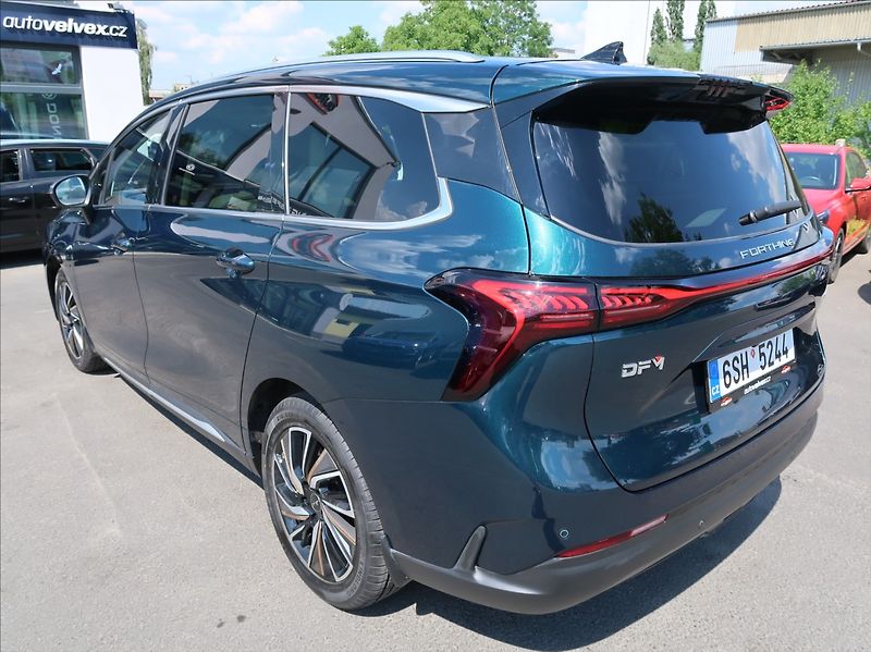 Dongfeng U-Tour 1,5 T,130kW,1majČR,ExclusiveFR - fotka 4 z 37