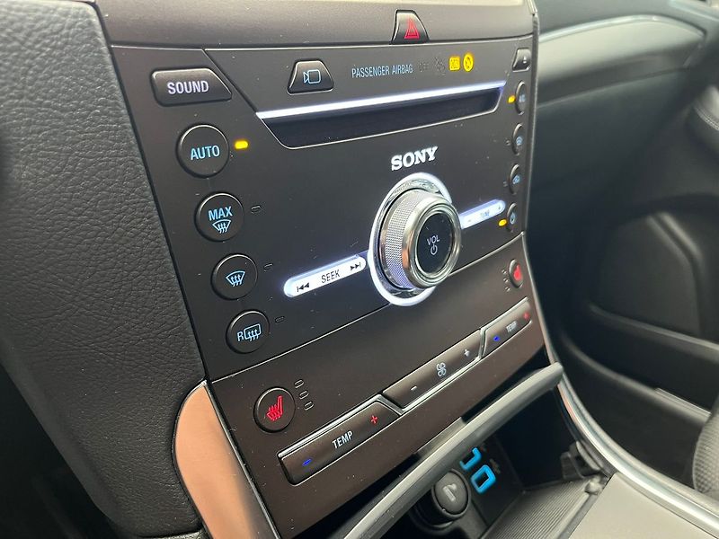 Ford S-MAX 2,5 HEV Titan. 7 míst ZAMLUVEN - fotka 24 z 65