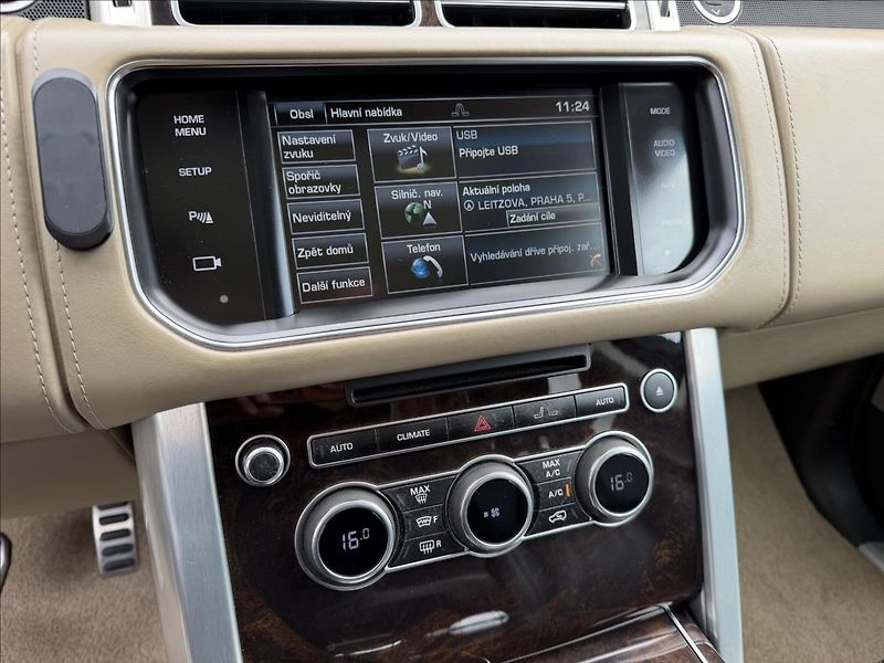 Land Rover Range Rover 5,0 S/C V8 Autobiography DPH - fotka 21 z 44
