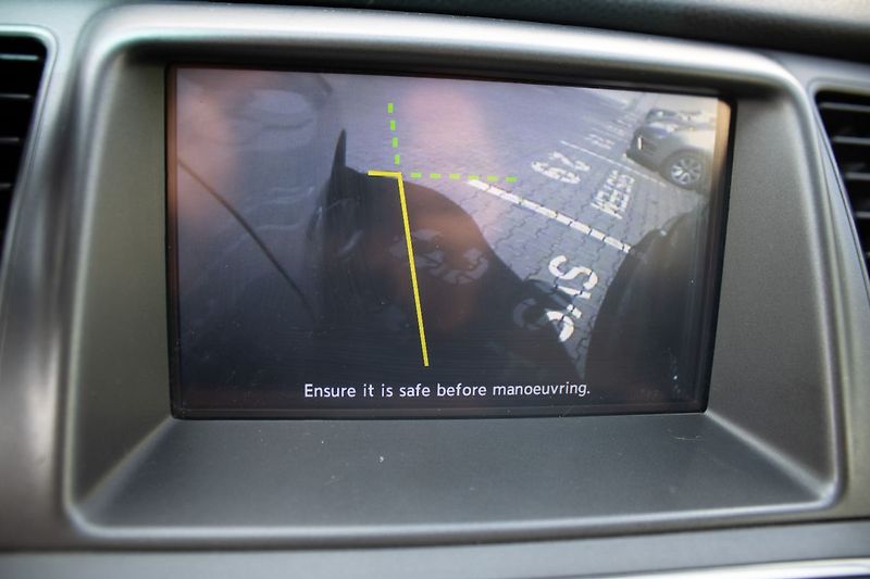 Nissan Murano Bez investic, servisované. - fotka 17 z 47