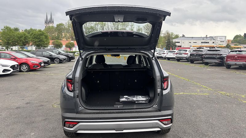 Hyundai Tucson (2026) COMFORT 1,6 TGDI  MT 110kW - fotka 10 z 10