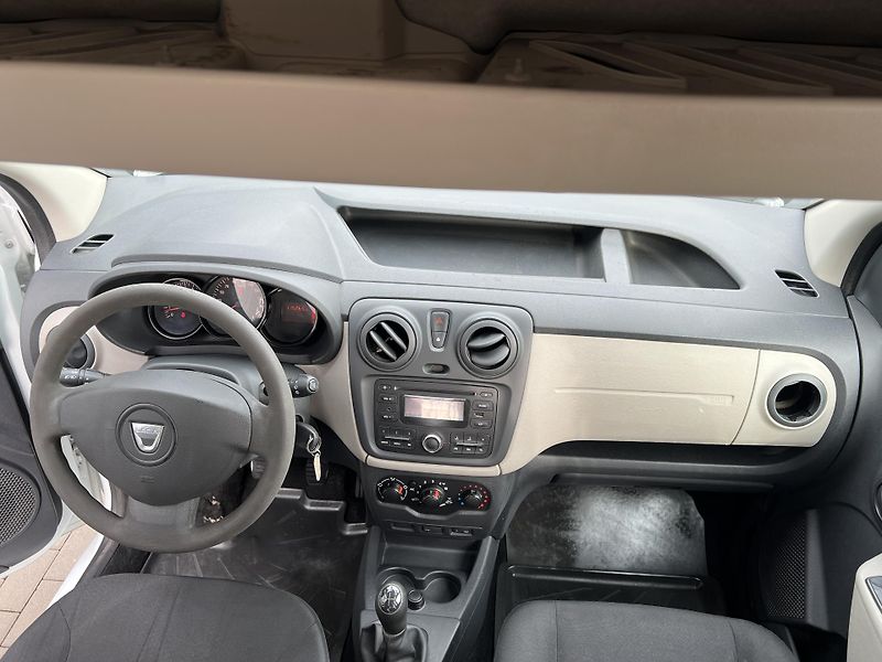 Dacia Dokker (2014) 1,6i 16V - fotka 21 z 23