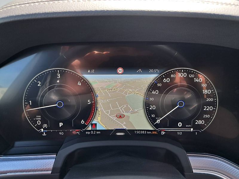 Volkswagen Touareg (2018) VW R-Line V6 3.0 TDI / 210 kW - fotka 9 z 29