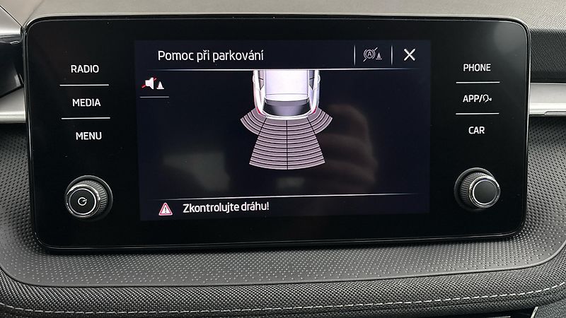 Škoda Fabia 1.0 TSI Style - fotka 12 z 23