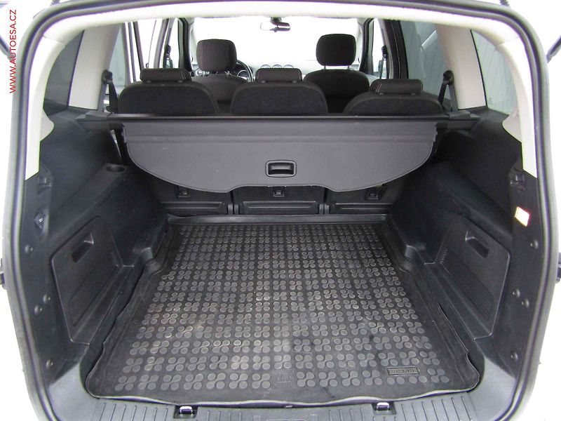 Ford S-MAX (2014) 2.0 TDCi, AT, STK5/28 - fotka 7 z 21