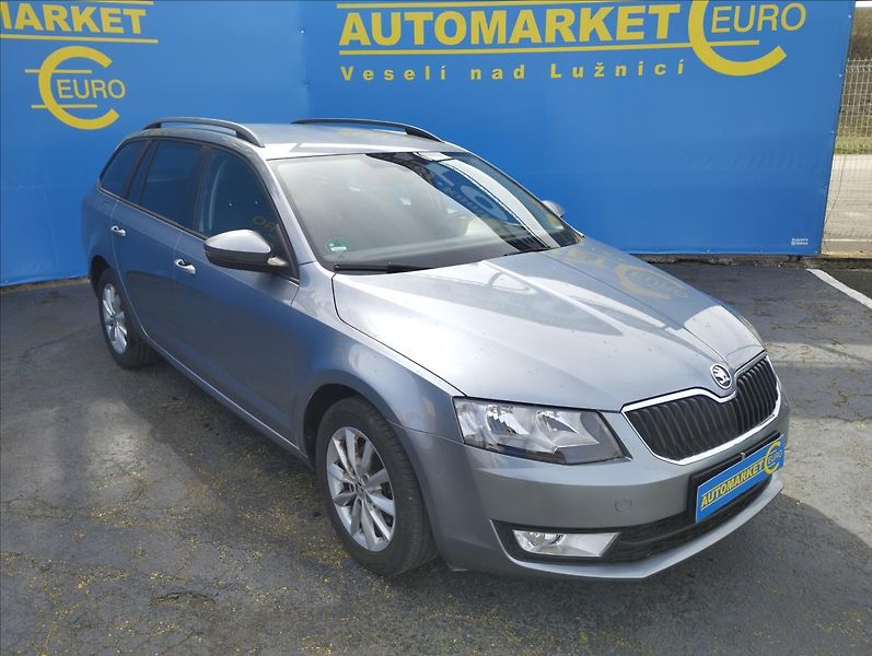 Škoda Octavia 1,2 TSi 77KW - fotka 3 z 17