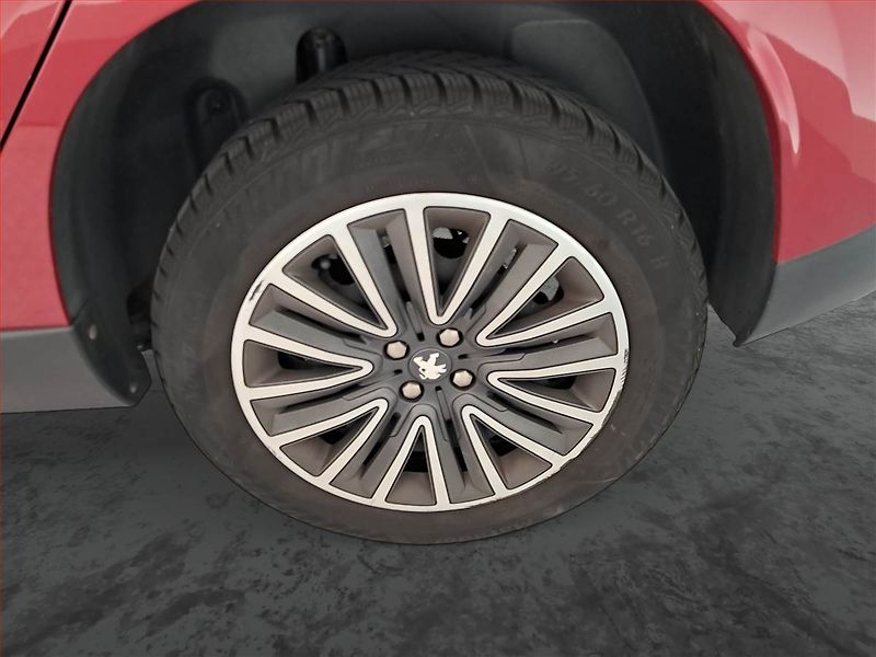 Peugeot 2008 (2019) 1.2 PureTech, ČR,1.maj - fotka 15 z 16