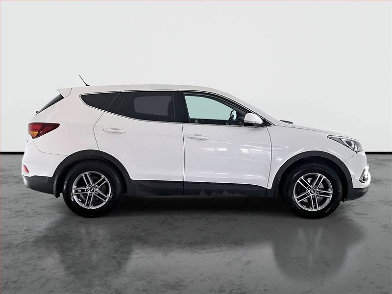 Hyundai Santa Fe (2017) 2.4 GDI, 4X4, Navi, Tempomat - fotka 6 z 18