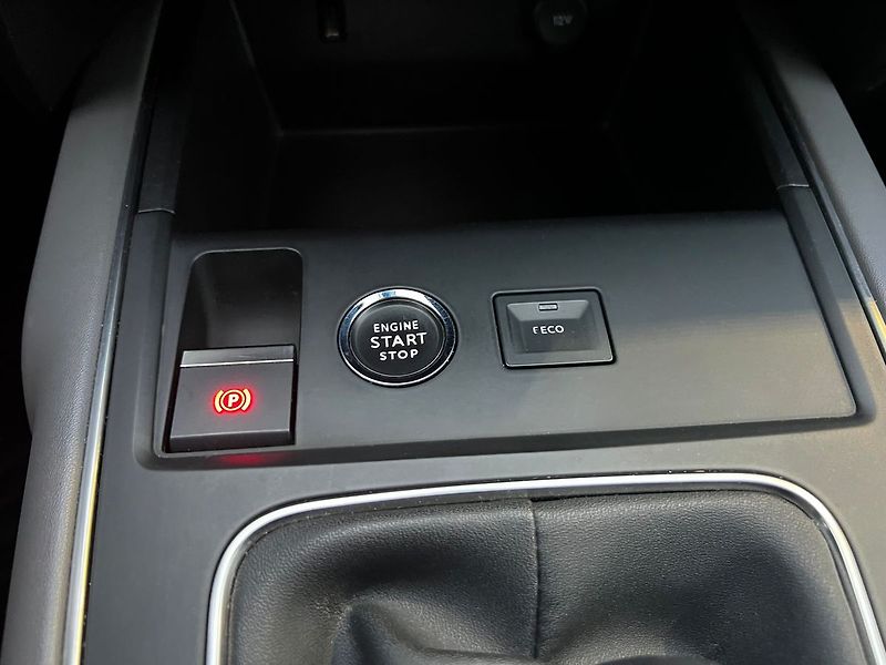 Citroën C5 Aircross (2019) 1.2 PureTech 96kW SHINE - fotka 32 z 49