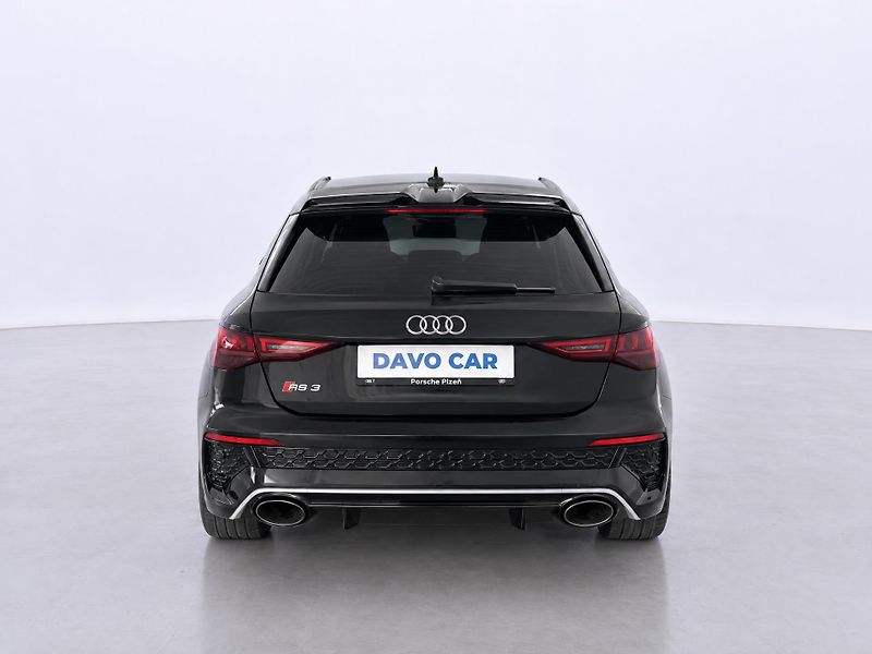 Audi RS 3 2,5 TFSi Sportback CZ DPH Pano - fotka 6 z 36