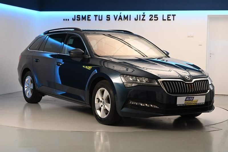 Škoda Superb (2022) 2.0 LED DSG ACC Virtual Kamera - fotka 4 z 34