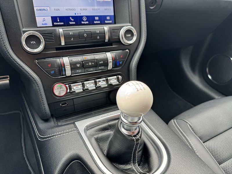 Ford Mustang (2022) 5.0i V8 MACH1 LED Navi Kamera - fotka 9 z 50