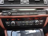BMW Řada 5 (2013) 520d xDrive, 4X4, Automat - náhled 16
