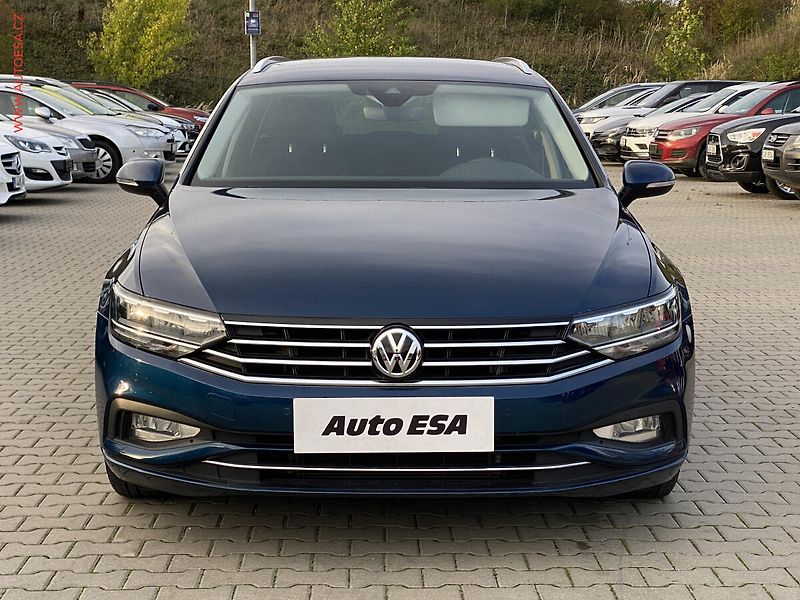 Volkswagen Passat (2020) 2.0TDi, Business, DSG, navi - fotka 2 z 20