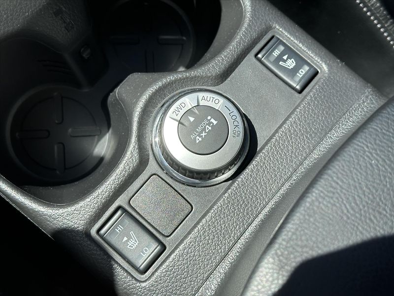 Nissan X-Trail 1,6 dCi 96kw 4WD Kůže Panorama - fotka 29 z 39