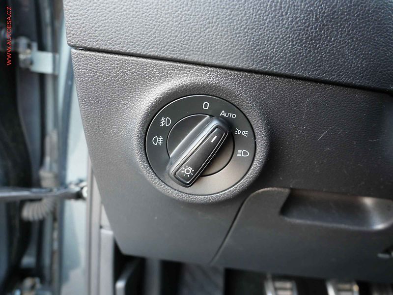 Škoda Karoq (2021) 1.5 TSi, ČR, SportLine - fotka 14 z 27