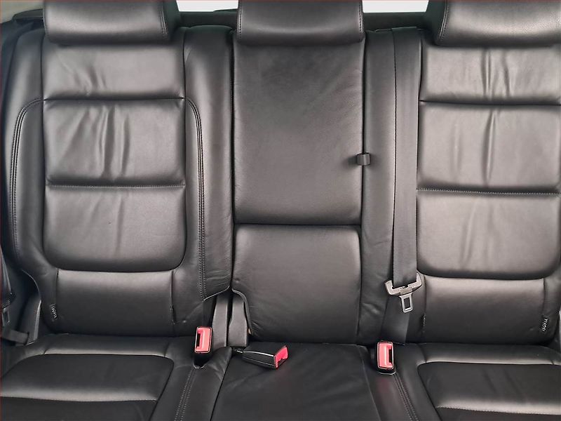 Volkswagen Tiguan (2010) 2.0 TDI, 4X4, Navi, Xenony - fotka 10 z 16