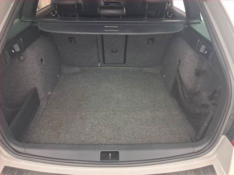 Škoda Octavia (2015) RS 2.0 TDI, Serv.kniha, Kůže - fotka 14 z 16