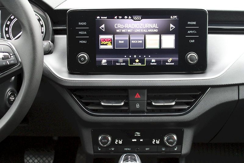 Škoda Kamiq (2024) Fresh 1.0TSI / 81kW 7°DSG - fotka 14 z 24