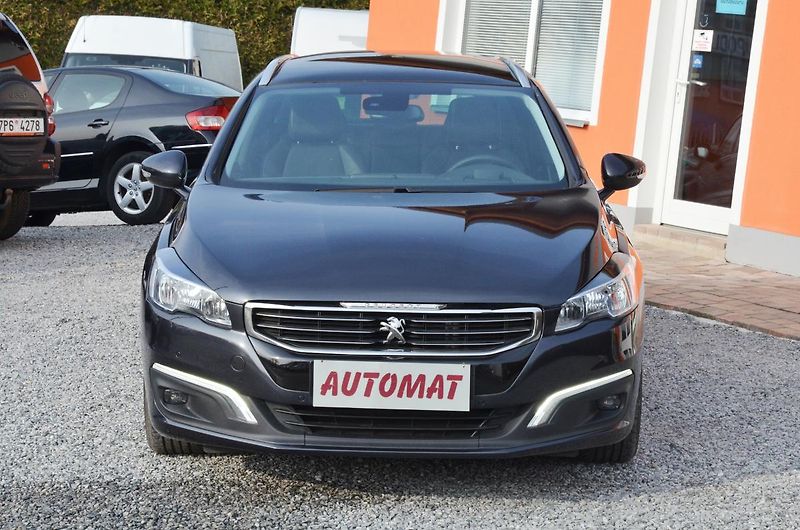 Peugeot 508 (2017) SW 2.0 HDi 133kW AT / PANORAMA - fotka 2 z 27