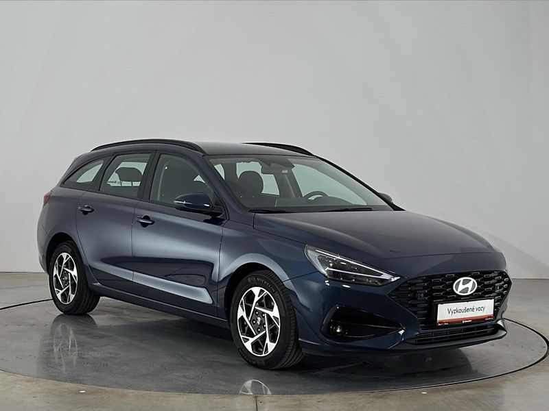 Hyundai i30 Smart DCT - fotka 14 z 26