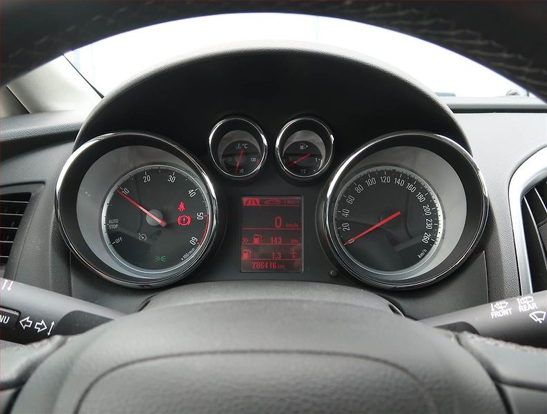 Opel Astra (2016) Enjoy 1.6 CDTI, Serv.kniha - fotka 11 z 15