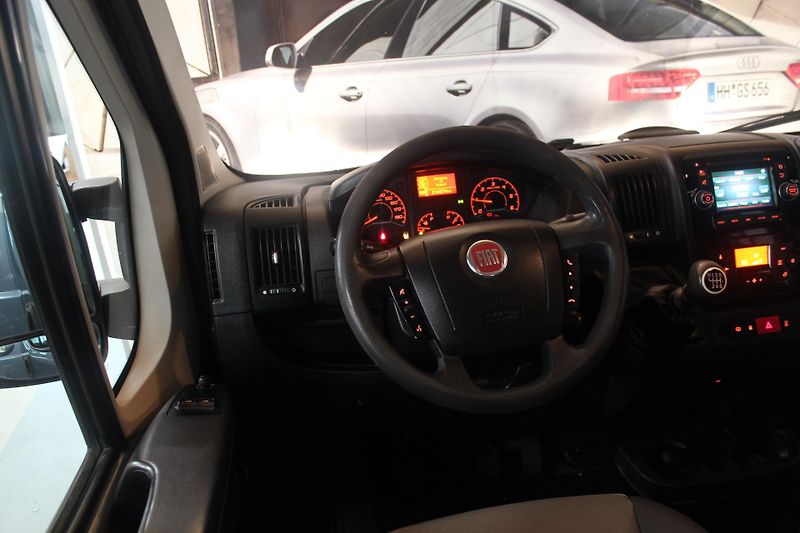 Fiat Ducato (2015) 2.3MTJ 7Míst KLima LED - fotka 28 z 29