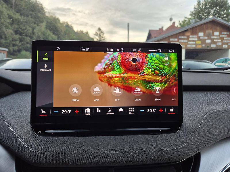 Škoda Enyaq ZAMLUVENO ! TZ SOH 98% - fotka 31 z 46