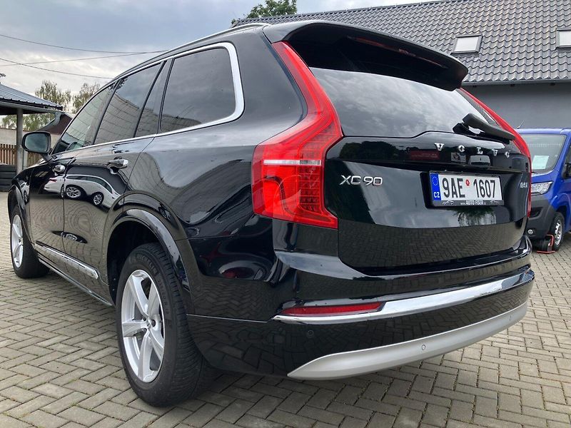 Volvo XC90 (2022) B5 AWD DIESEL INSCRIPTION AUT - fotka 8 z 42