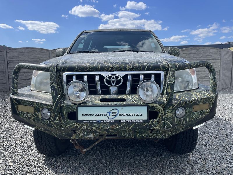 Toyota Land Cruiser 3.0TD 4x4 170PS AUT VÝBAVA !!! - fotka 10 z 180
