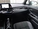 Toyota C-HR (2023) GR Sport 2.0 Hybrid - náhled 8