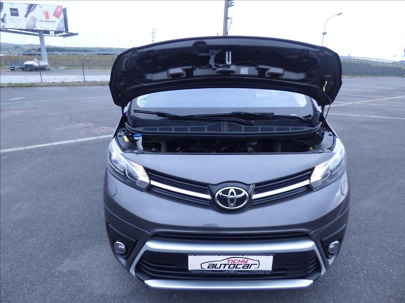 Toyota ProAce 2,0 130kw,automat  Family Comf - fotka 48 z 54